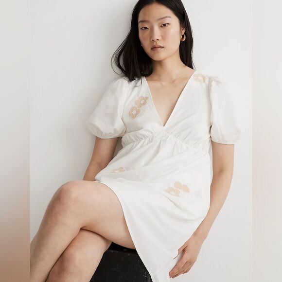 Madewell NWT Annamarie Mini Dress Size 00 Embroidered with Floral Appliqués - Picture 3 of 15